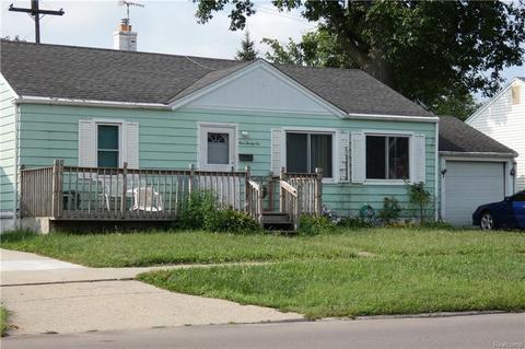 426 E Woodward Heights Dr, Hazel Park, MI 48030 photo 1