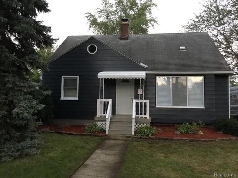 635 S Marias Ave, Clawson, MI 48017 photo 1