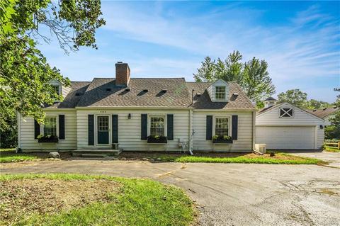 4100 Beach Rd, Troy, MI 48098 photo 1