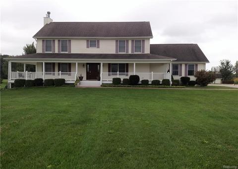 5745 Vine Rd, Saint Clair, MI 48079 photo 1