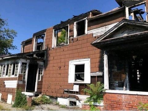 806 Stevenson St, Flint, MI 48504 photo 1