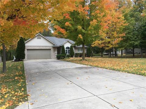 6170 Beecher Rd, Flint, MI 48532 photo 1