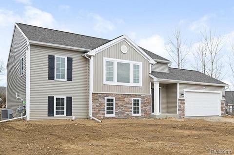 3172 Coventry Ct, Flushing, MI 48433 photo 1