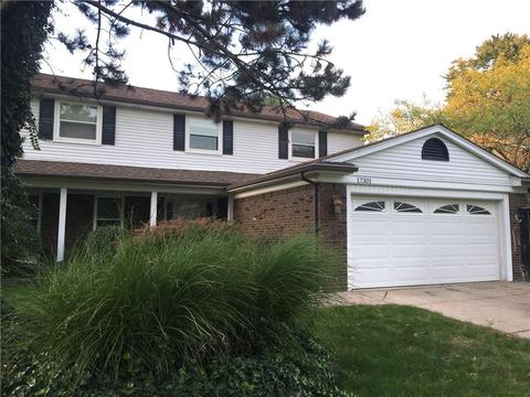 17301 White Plains Dr, Macomb, MI 48044 photo 1