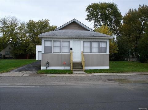 18295 Riverview St, Riverview, MI 48193 photo 1