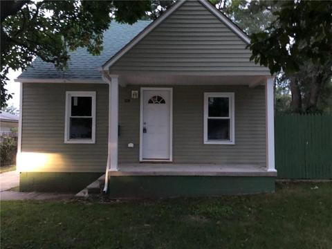 5893 Bailey St, Taylor, MI 48180 photo 1