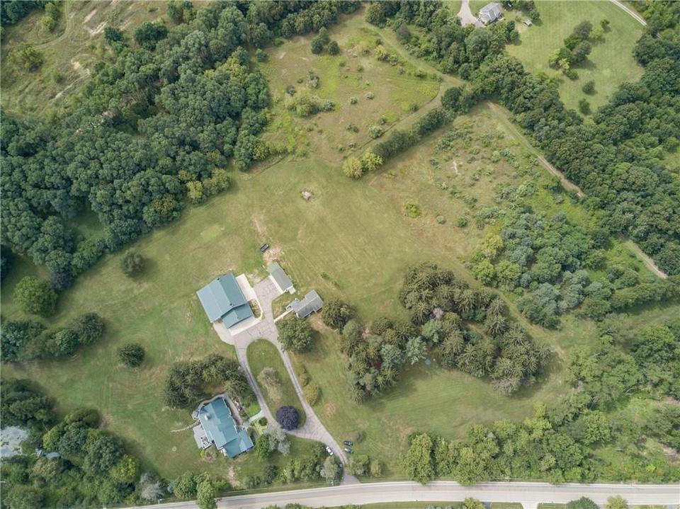 13520 White Lake Rd, Fenton, MI 48430 Movoto