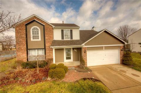 38750 Parkview Dr, Wayne, MI 48184 photo 1