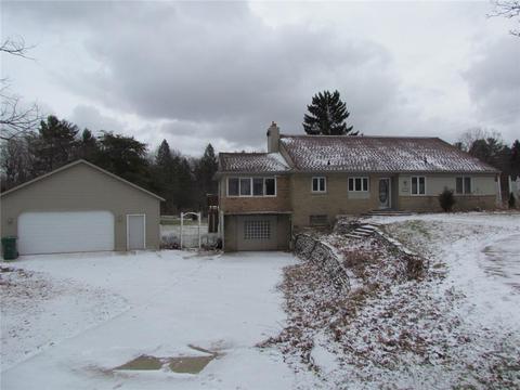 1830 N Eager Rd, Howell, MI 48855 photo 1