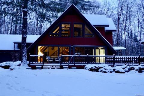 165 Richman Rd, Saint Clair, MI 48079 photo 1
