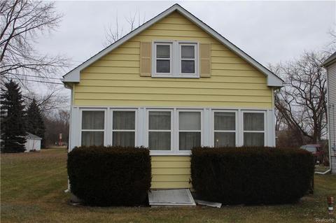 405 Pointe Tremble Rd, Algonac, MI 48001 photo 1