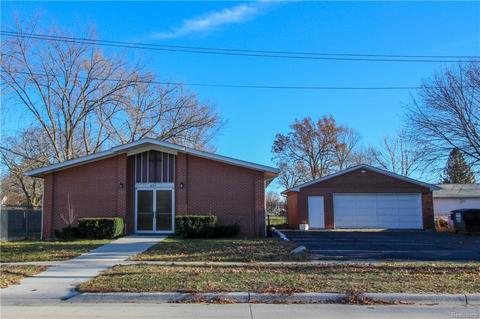 421 Jerome St, Monroe, MI 48161 photo 1