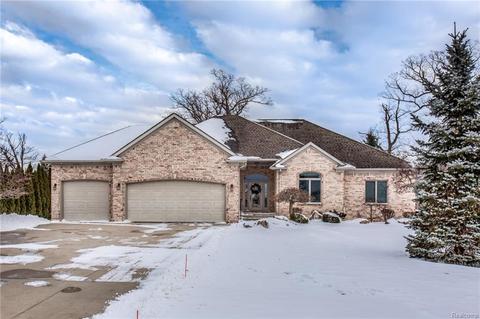 12 Old Course Rd, Saint Clair, MI 48079 photo 1