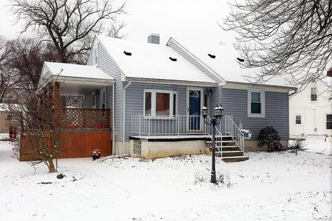34933 Richard St S, Wayne, MI 48184 photo 1