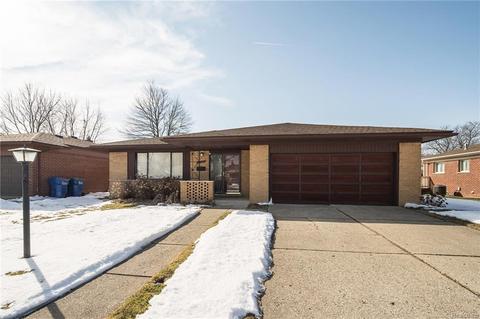 30509 Eiffel Ave, Warren, MI 48088 photo 1
