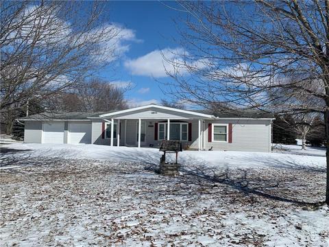 10853 S Durand Rd, Durand, MI 48429 photo 1