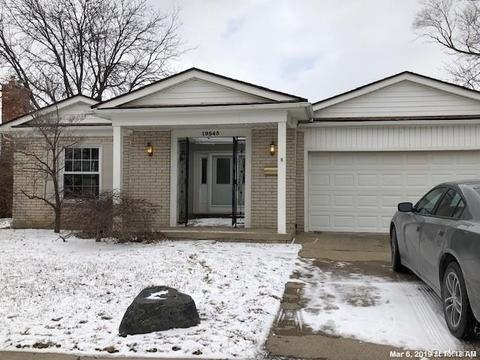 19545 Coventry Dr, Riverview, MI 48193 photo 1