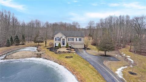 4352 Mack Rd, Howell, MI 48855 photo 1