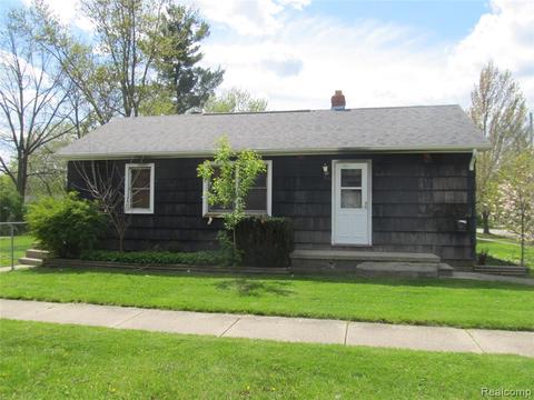 3401 Herrick St, Flint, MI 48503 photo 1
