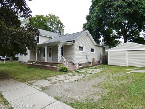 835 Michigan Ave, Owosso, MI 48867 photo 1