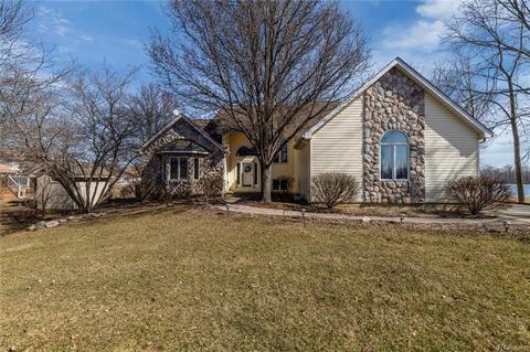 8049 Bunton Rd, Willis, MI 48191 photo 1