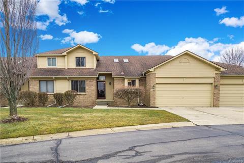 15320 Windmill Dr, Macomb, MI 48044 photo 1