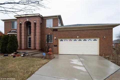 7310 Steadman St, Dearborn, MI 48126 photo 1