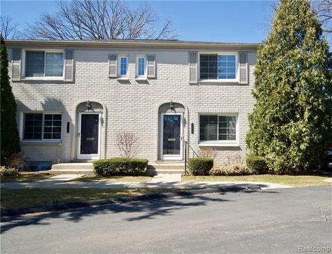 744 Graefield Ct, Birmingham, MI 48009 photo 1
