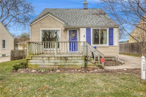 1509 Oakley Rd, Clawson, MI 48017 photo 1