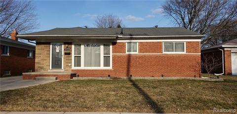 31324 E Wind Dr, Fraser, MI 48026 photo 1