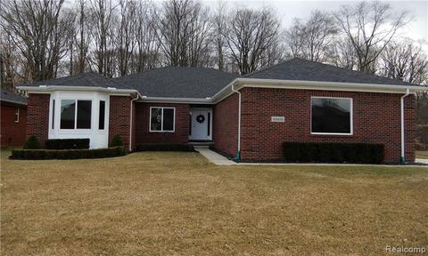 45610 Lookout Dr, Macomb, MI 48044 photo 1