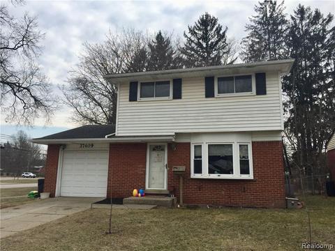 37409 Walnut St, Romulus, MI 48174 photo 1