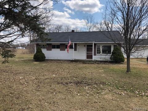 4461 Pratt Rd, Hadley, MI 48440 photo 1
