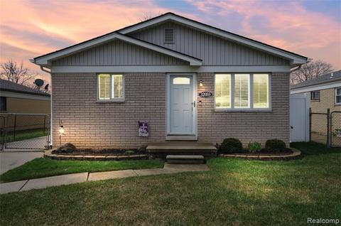 32059 Linderman Ave, Warren, MI 48093 photo 1