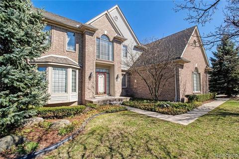 47170 Brennan Dr, Macomb, MI 48044 photo 1