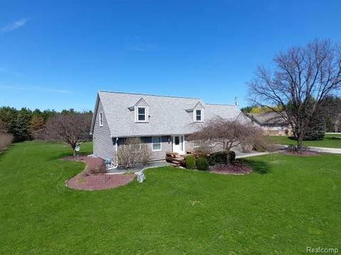3770 Mitchell Rd, Lapeer, MI 48446 photo 1