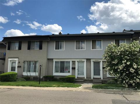 28066 Universal Dr, Warren, MI 48092 photo 1