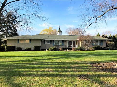 9481 E Lippincott Blvd, Davison, MI 48423 photo 1