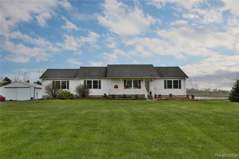 14586 Carleton West Rd, Carleton, MI 48117 photo 1