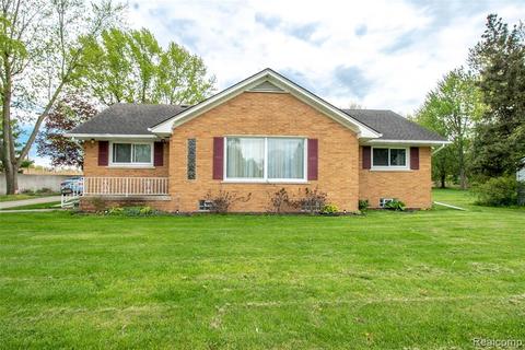 18500 21 Mile Rd, Macomb, MI 48044 photo 1