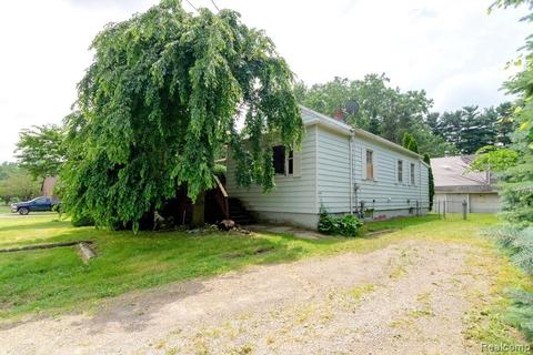 6621 Lewis, Temperance, MI 48182 photo 1