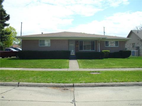 2450 Grace Dr, Warren, MI 48091 photo 1