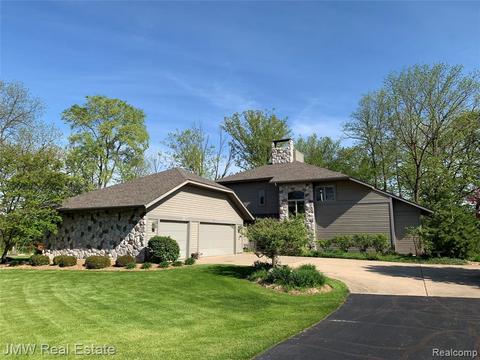 9159 Van Cleve Rd, Vassar, MI 48768 photo 1