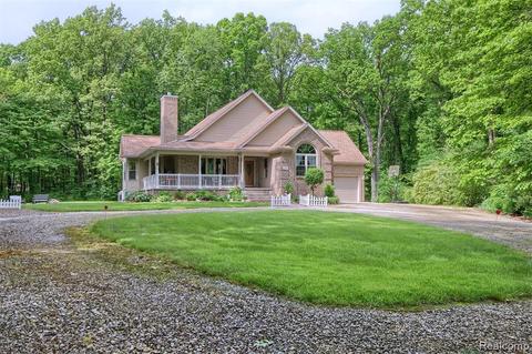 29098 Crawford Rd, Romulus, MI 48174 photo 1