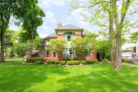 24462 E River Rd, Grosse Ile, MI 48138 photo 1
