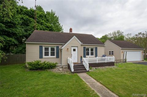 506 Walnut St, Flushing, MI 48433 photo 1