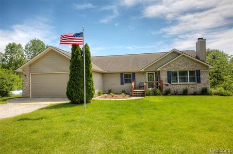 5591 Pingree Rd, Howell, MI 48843 photo 1