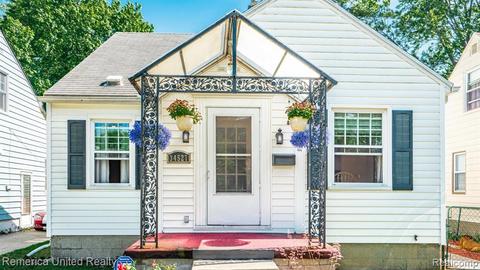 34527 Elm St, Wayne, MI 48184 photo 1