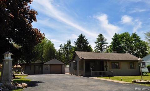 6069 Myrtle Ave, Flushing, MI 48433 photo 1