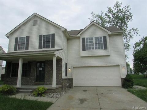 721 Spellman Dr, Flint, MI 48503 photo 1